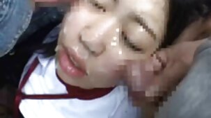 Le mec a doucement baisé sa fille bien-aimée filme porn free