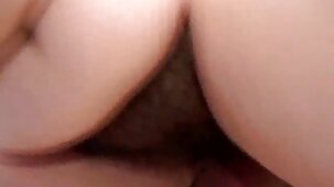 Une jeune femme séduit un voisin video porno complet gratuit mature pour l'amour homosexuel