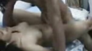 Le mec a rapidement baisé une jolie demi-soeur dans la sites video porno gratuit chatte
