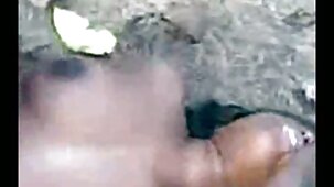 Le mec baise une jolie voisine video porno gratuit français avec une grosse bite