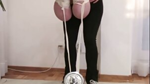 Une compagnie de lesbiennes film x français gratuit amateur se masturbe et se fait des cunnilingus