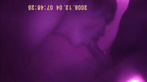 Un voisin fait une film porno gratuit sur streaming pipe et divertit un amateur de bondage ligoté avec du sexe