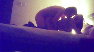 Orgie lesbienne chaude, vidéo film porno gratuit parmi lesquelles il y a des transsexuelles