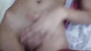 Une fille de vingt ans est tombée amoureuse video porno gratuite streaming d'un baiseur noir avec une grosse bite