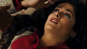Un amant à moitié gris xx vidéo pornographie baise la mignonne Katya Rodriguez tôt le matin