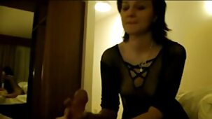 Des lesbiennes dépravées dans la chambre film porno asie se lèchent la chatte